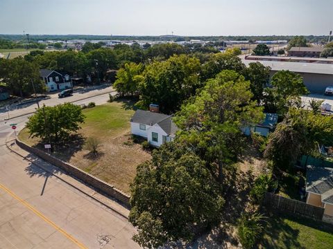 1201 S Wildwood Drive Irving TX 75060