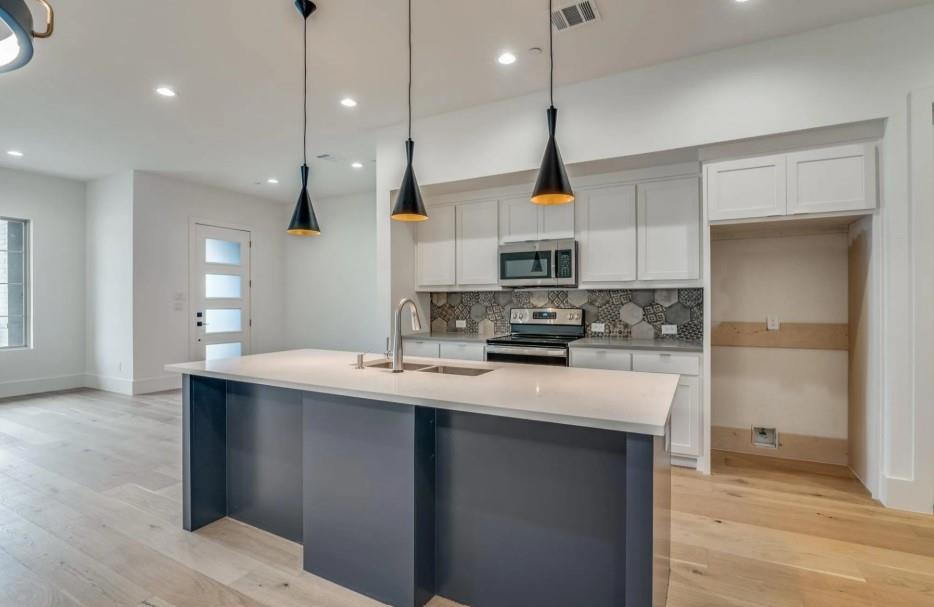 822 Eaglescliffe Landing