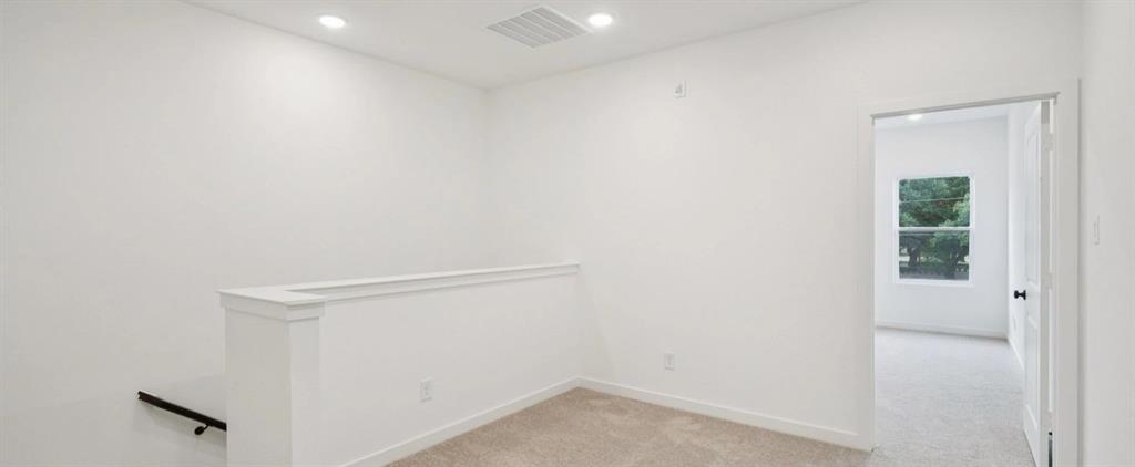 Sereno Oaks at Buckner Terrace - Residential