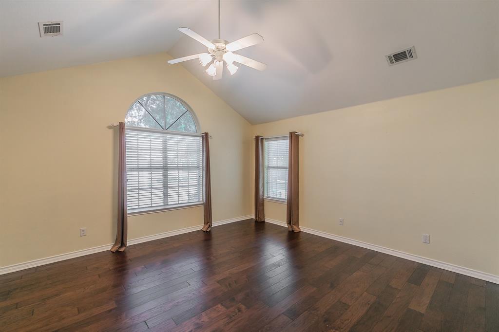 Pebblebrook Village Condo - Residential