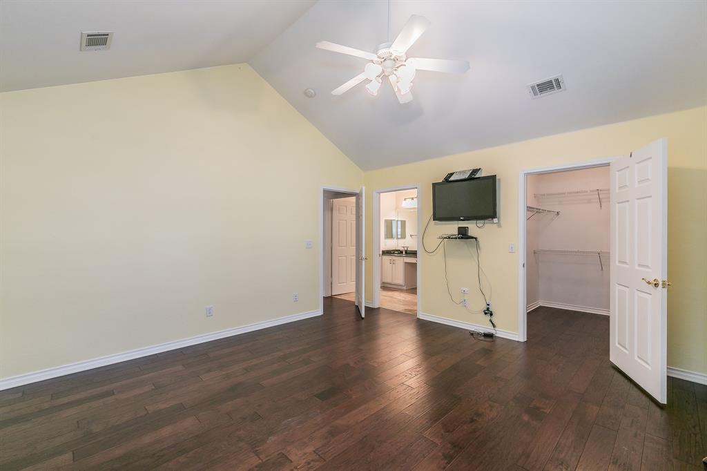 Pebblebrook Village Condo - Residential
