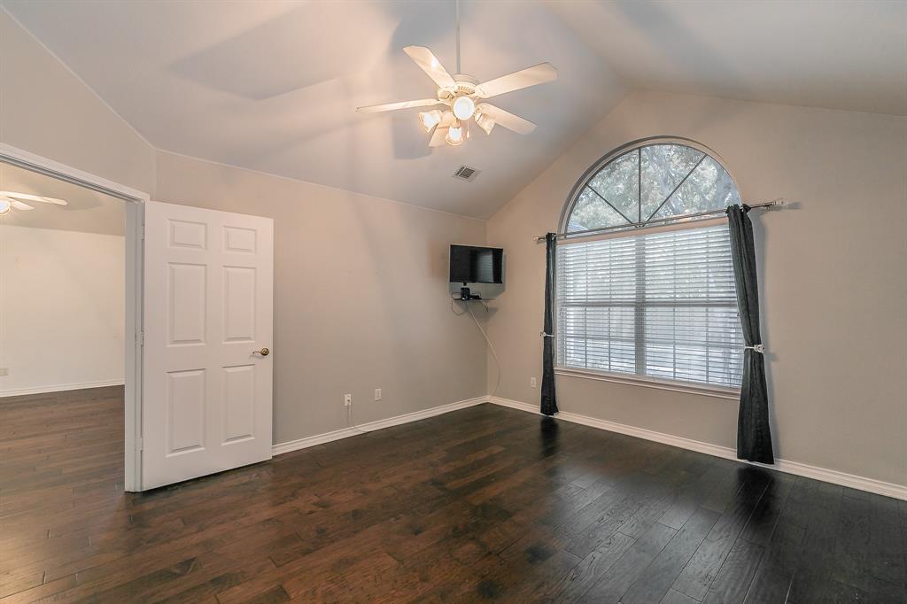 Pebblebrook Village Condo - Residential