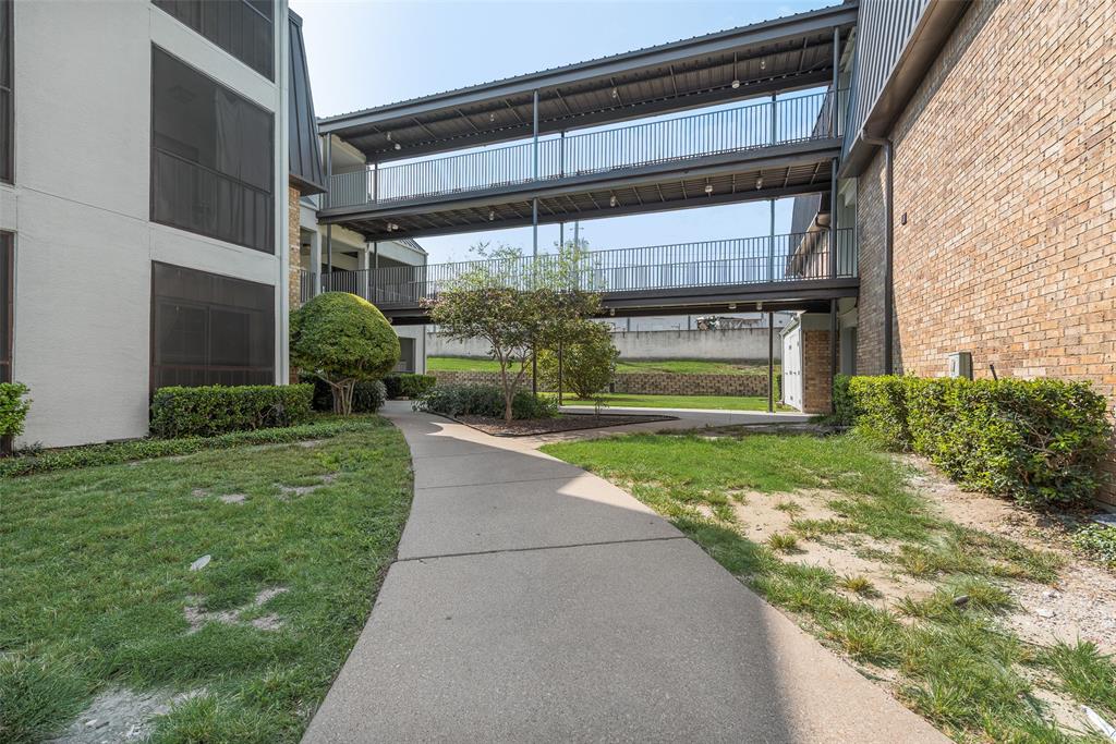 Cambridge Condo Ph 01 03 - Residential Lease