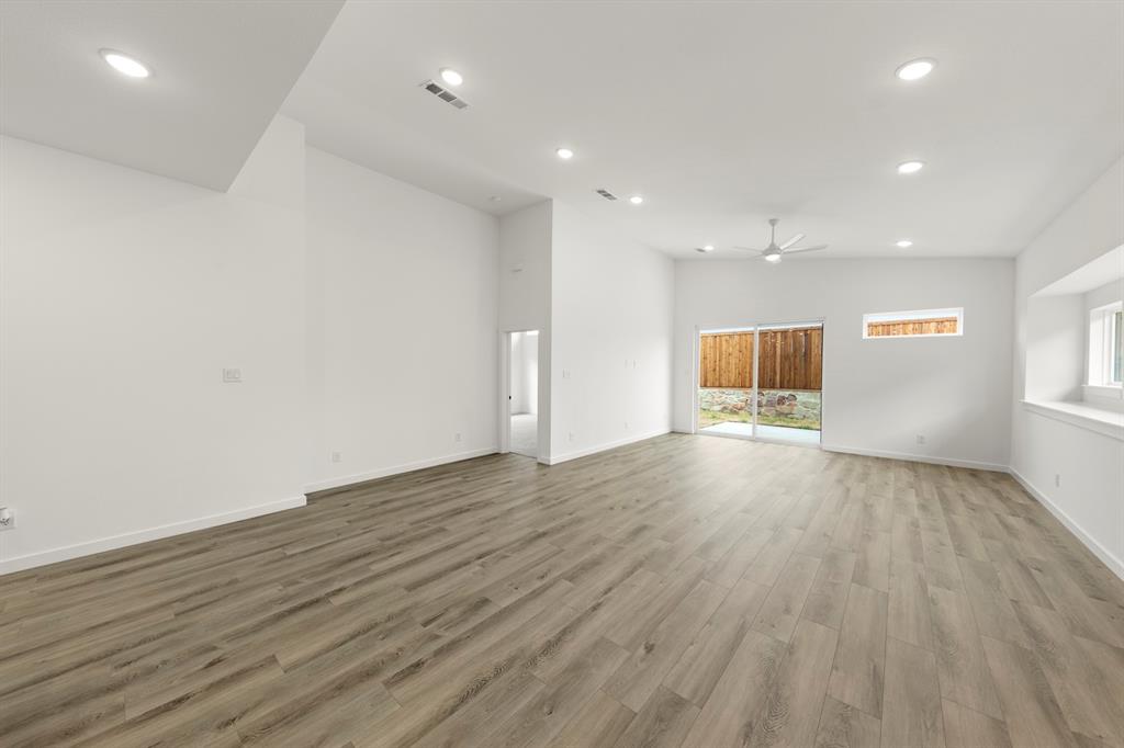 Willow Grove Verandas - Residential