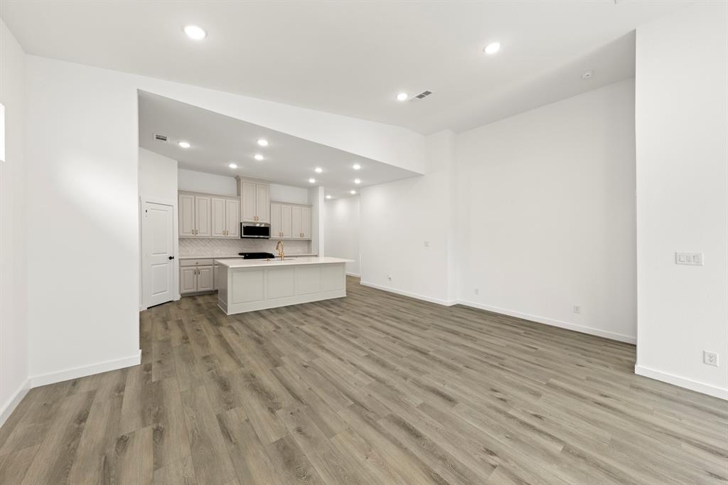 Willow Grove Verandas - Residential
