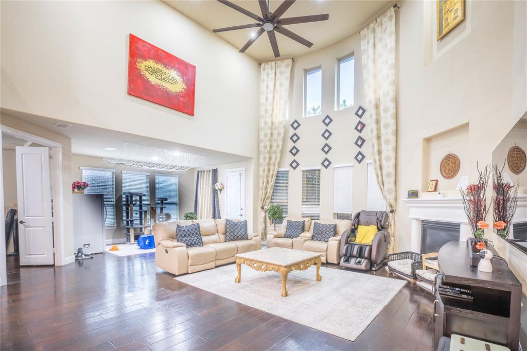 Bridges at Las Colinas - Residential