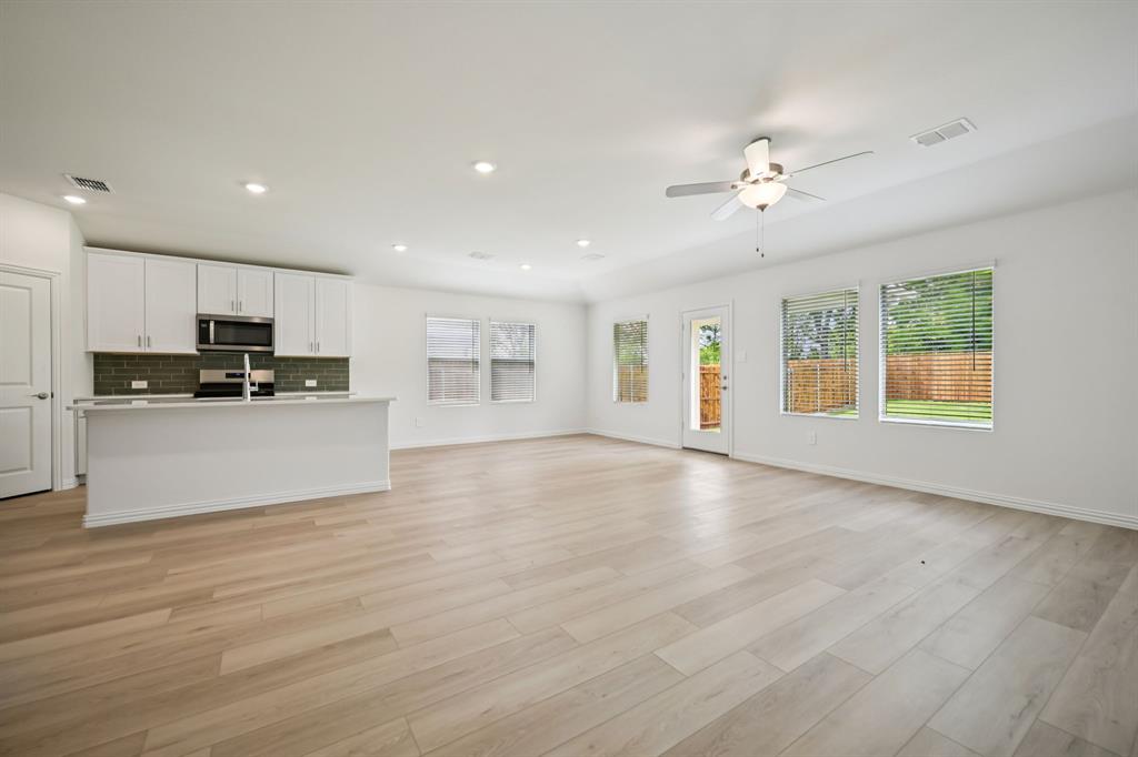 3009 New Chapel Street