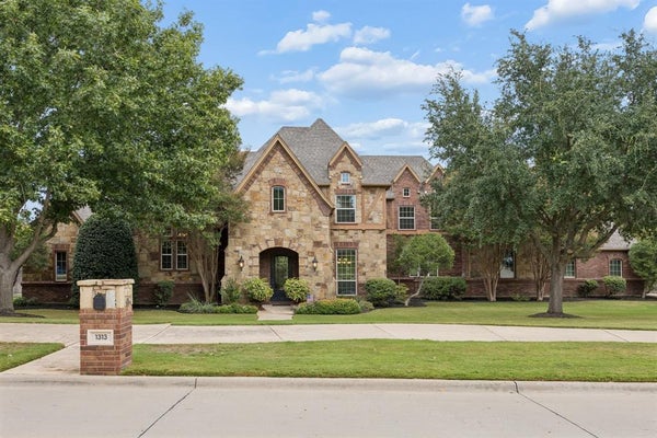 1313 VANDERBILT DR, KELLER, TX 76262 - Image 2c73e89d34bf9d425e2e0a7be3e02fe8/1973780080