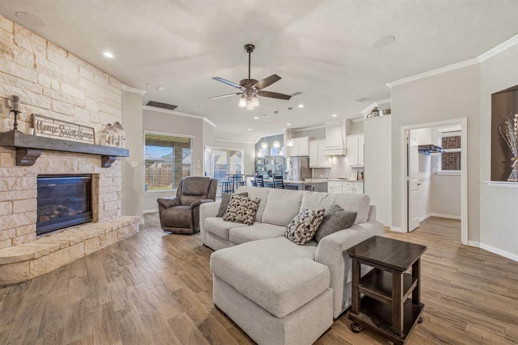 14808 Brettridge Drive