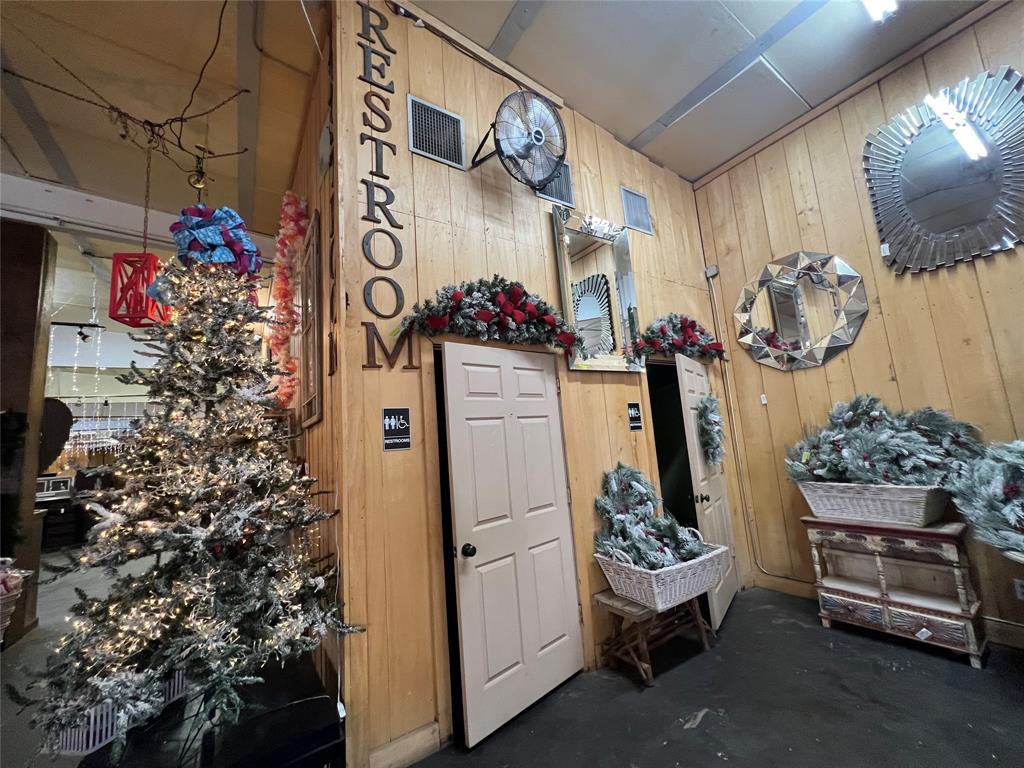 First Monday Trade Days - Commercial Sale