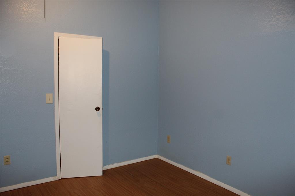 A0016 M Benetes Sur 670 - Commercial Sale