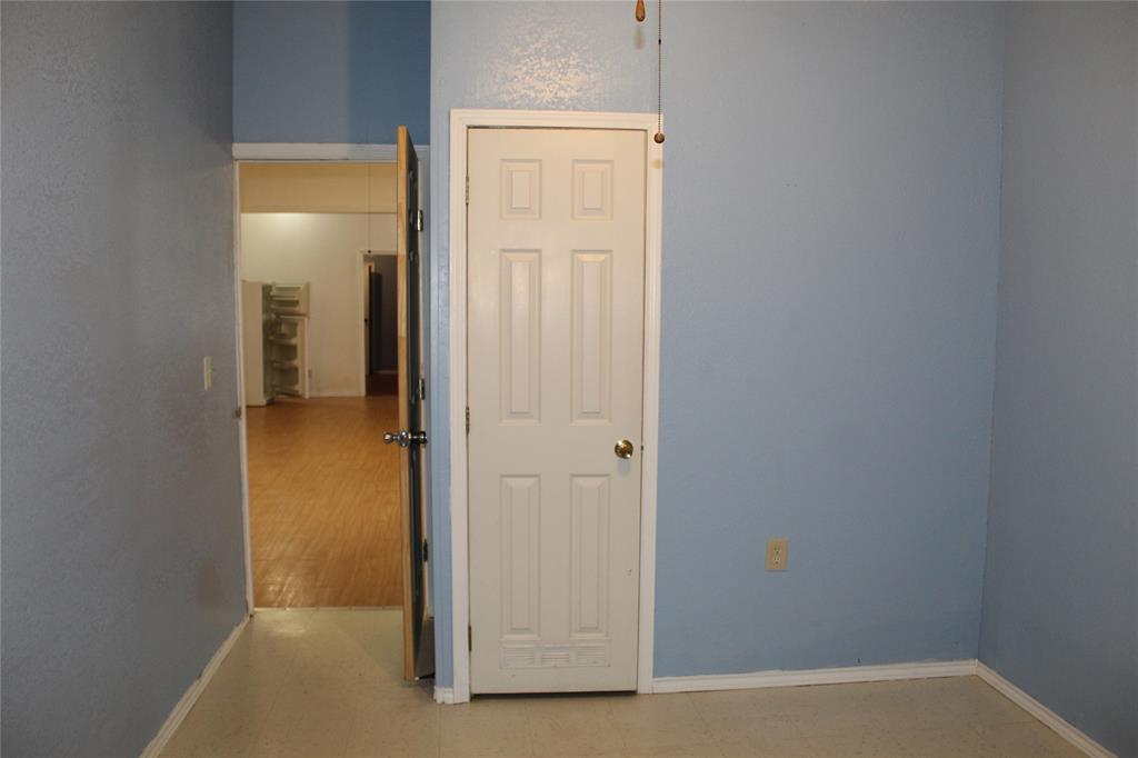 A0016 M Benetes Sur 670 - Commercial Sale