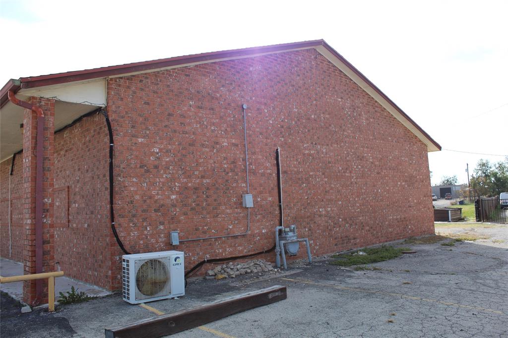 A0016 M Benetes Sur 670 - Commercial Sale