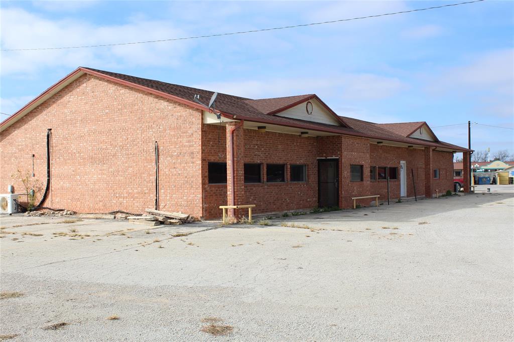 1401 Highway 84 Bypass