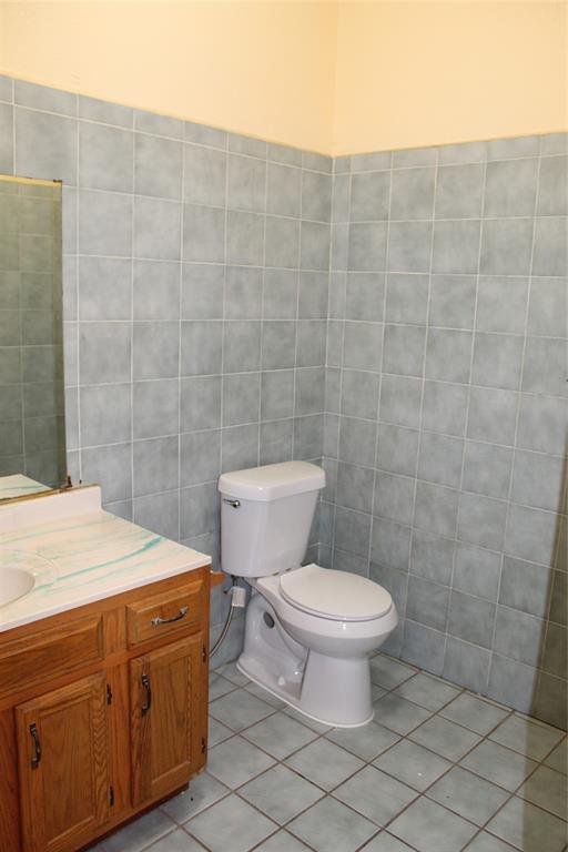 A0016 M Benetes Sur 670 - Commercial Sale