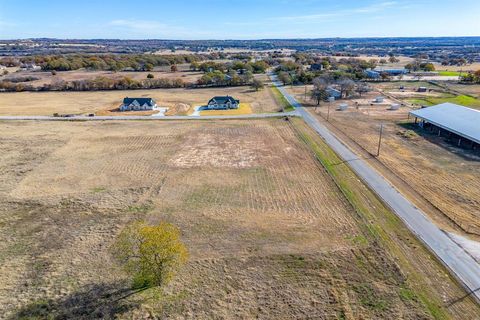 201 Sweetgrass Drive Poolville TX 76487