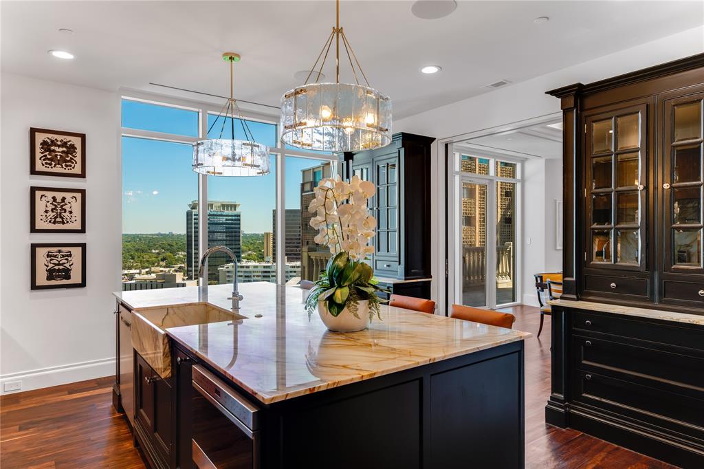 Vendome On Turtle Creek - Residential