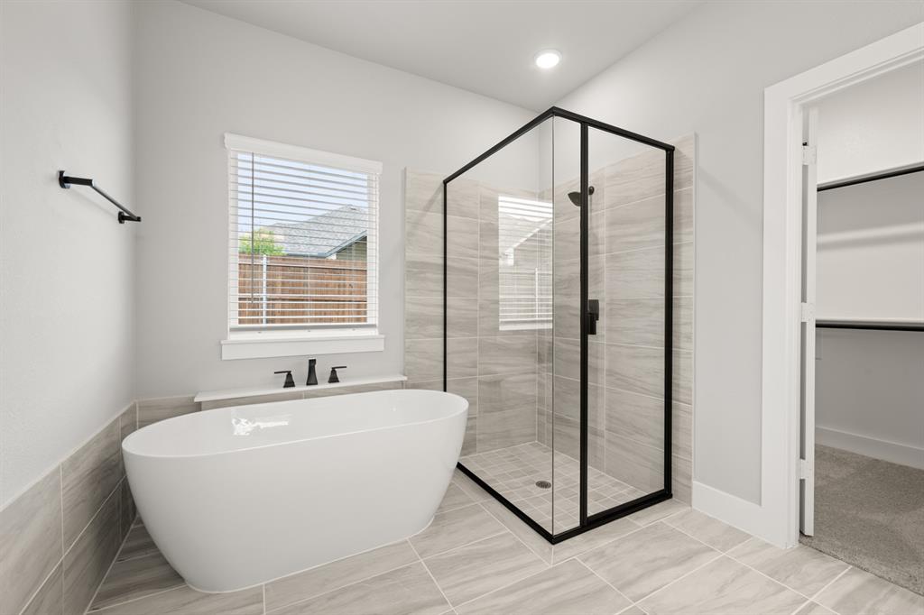 Oaks of North Grove - Residential