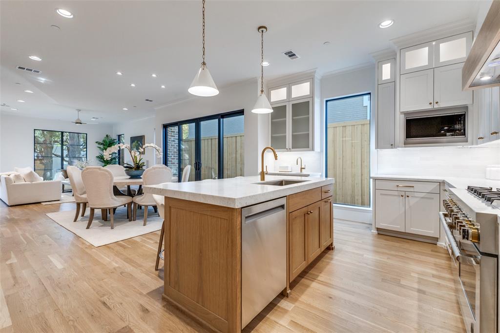 Highland Park High School - Residential