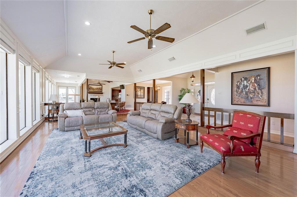 Star Harbor Instl 02 - Residential