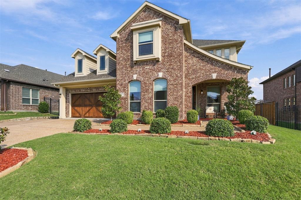 1515 Eminence Lane