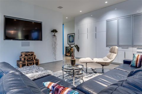 Tiny photo for 2300 N Carroll Avenue, Dallas, TX 75204 (MLS # 21166978)