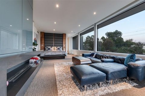 Tiny photo for 2300 N Carroll Avenue, Dallas, TX 75204 (MLS # 21166978)