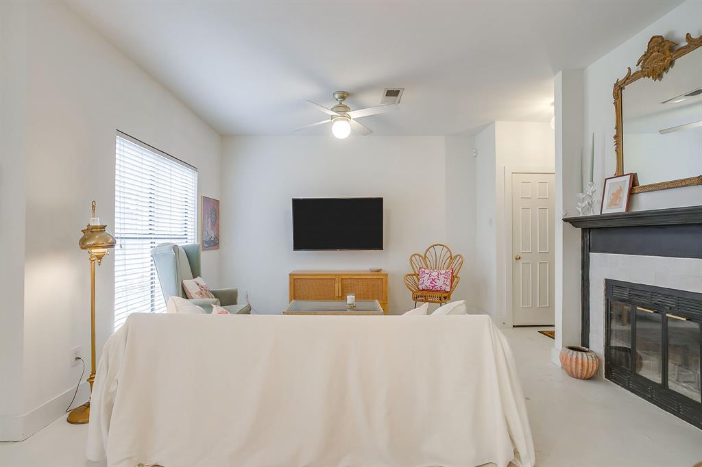 Monticello Park Condo - Residential