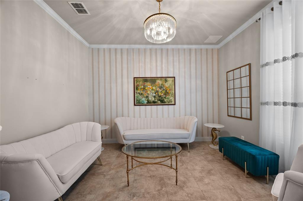 9458 Robinwoods Drive