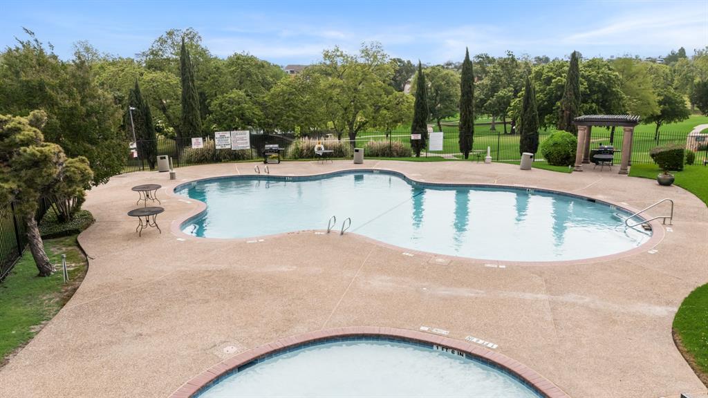 3411 Augusta Boulevard