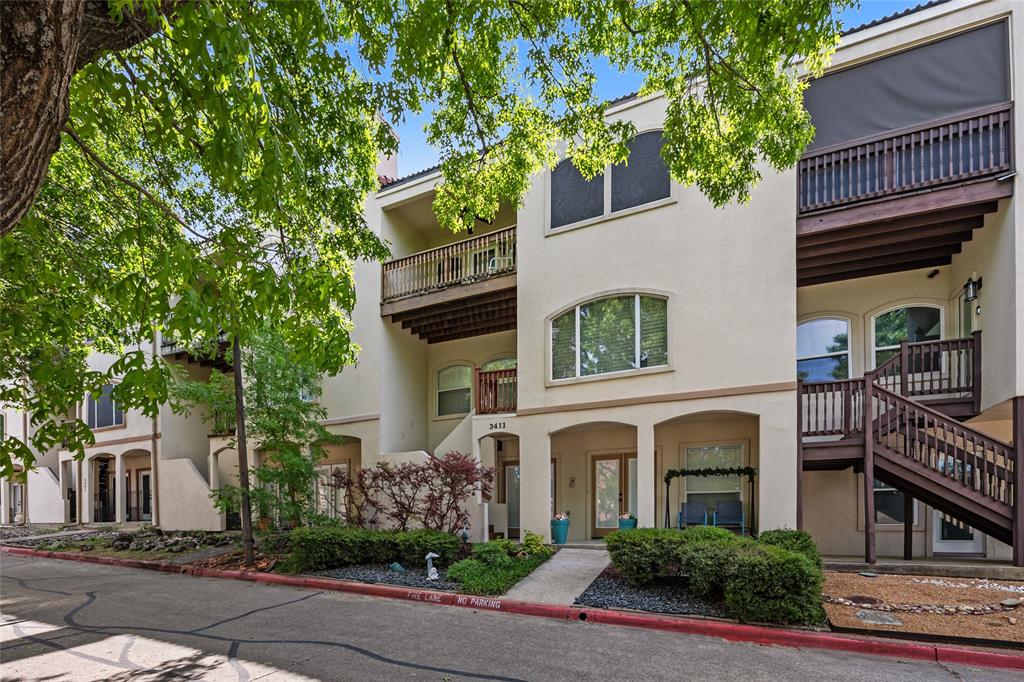 3411 Augusta Boulevard