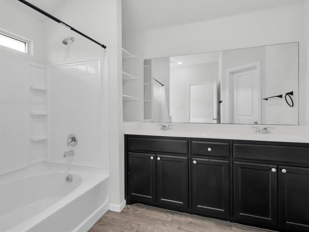 Chapel Crk - Residential