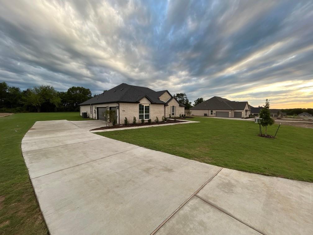 3513 Lariat Trail