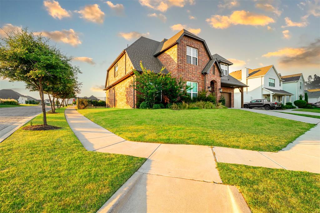 Point Vista Ph 2 - Residential Lease