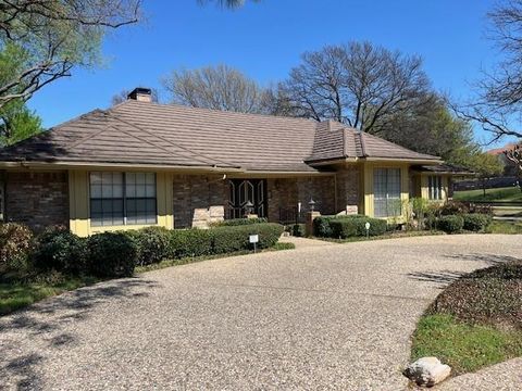 621 San Juan Court Irving TX 75062