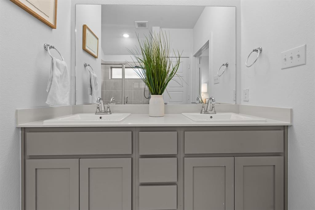 Ventana - Residential