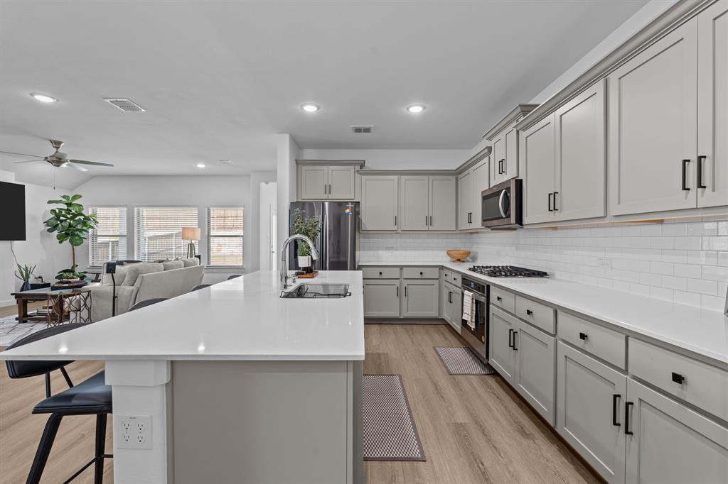 Ventana - Residential