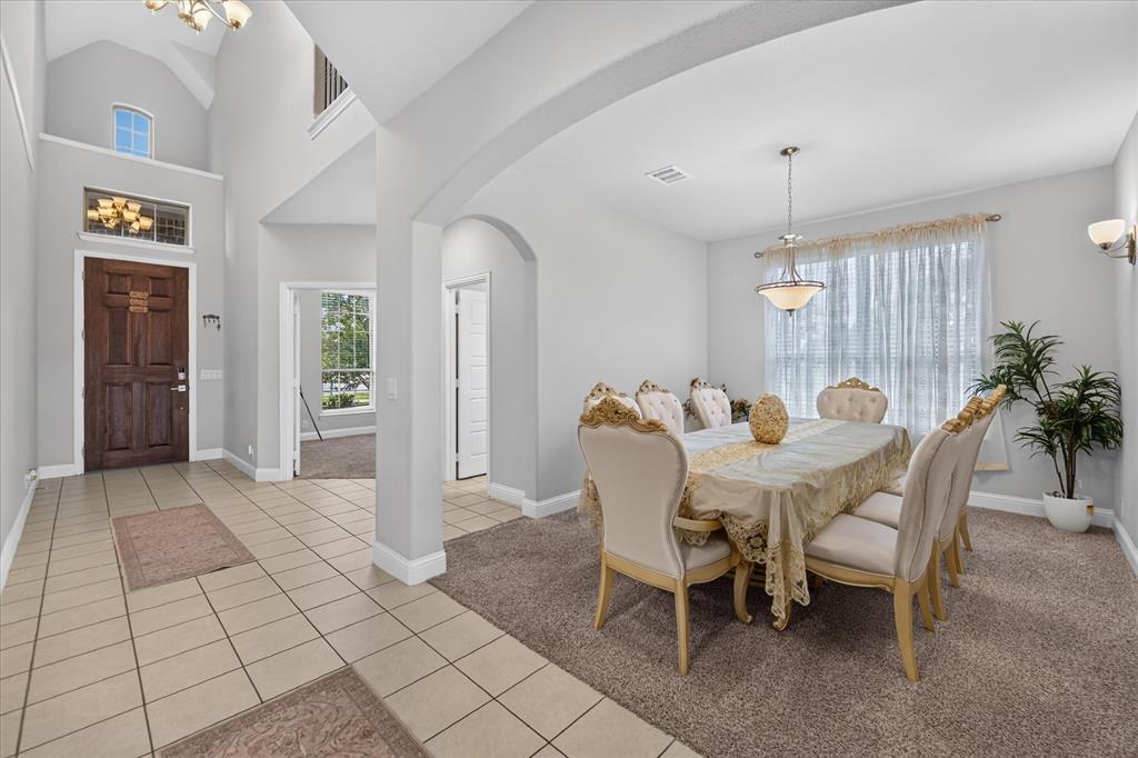 2613 Saint Lawrence Drive