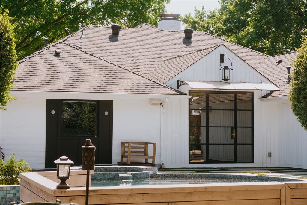 3117 Teakwood Lane