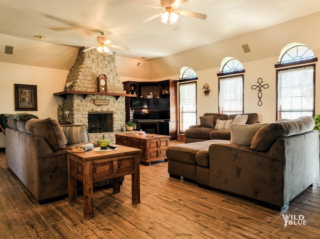 Comal School - Residential