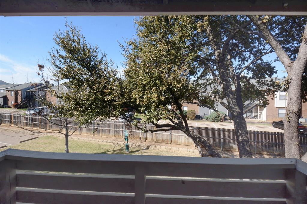 Meadows Condo - Residential