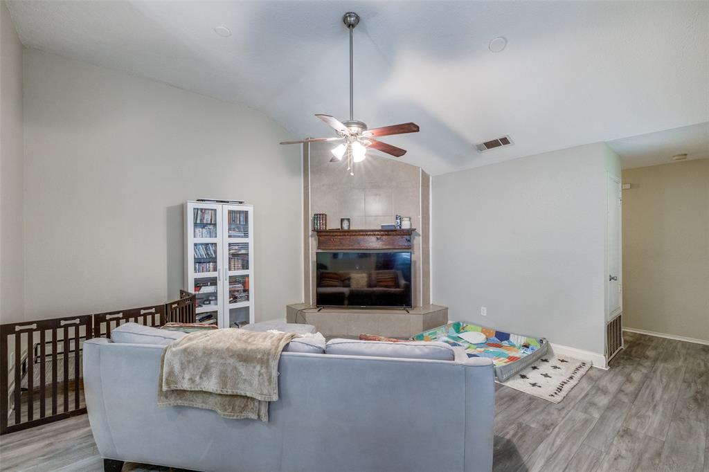 212 Valley Spring Drive