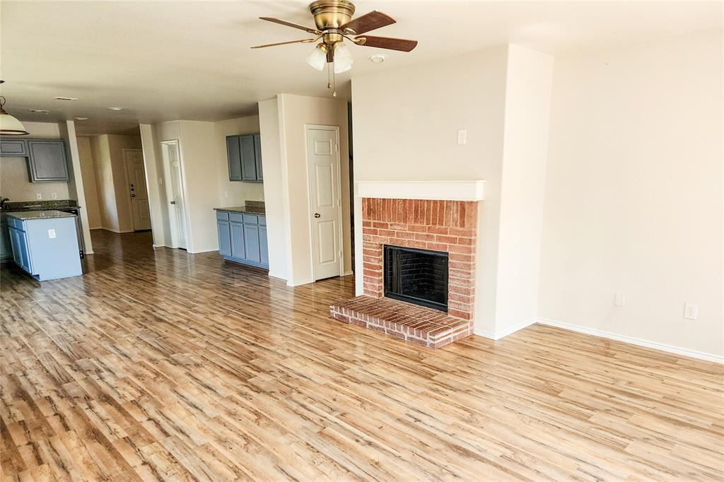 Creekside At Preston Ph 3 - Residential Lease