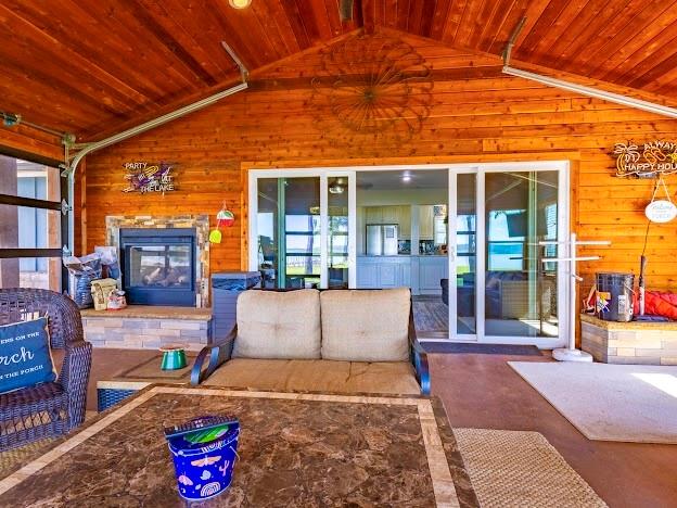 Pk Lake - Residential