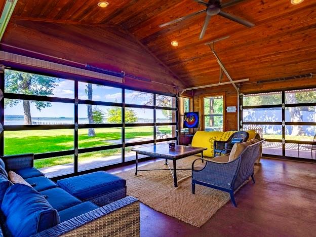 Pk Lake - Residential