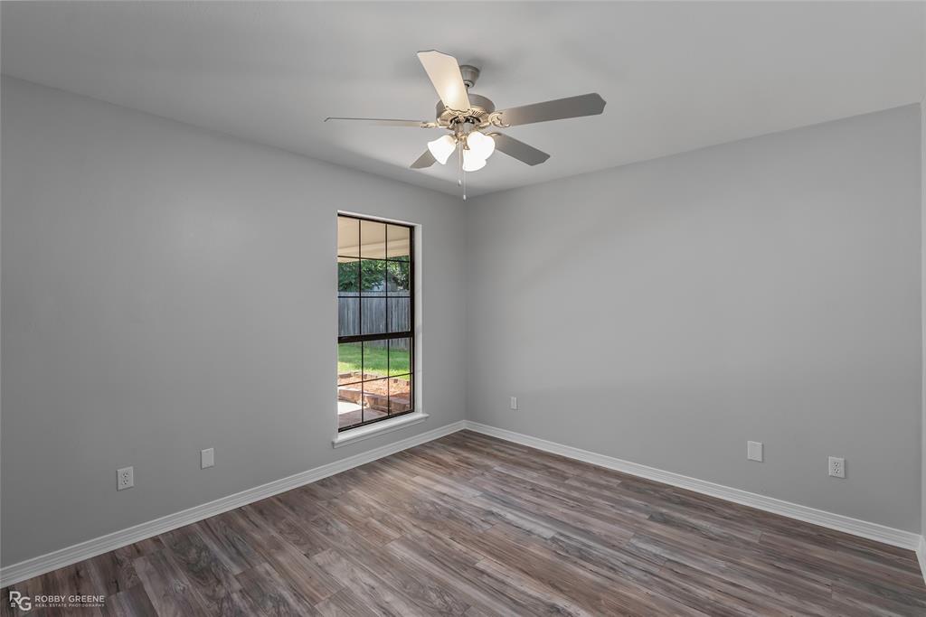 Shreveport, Louisiana 71129, United States, 3 Bedrooms Bedrooms, ,2 BathroomsBathrooms,Residential,Pending,160821