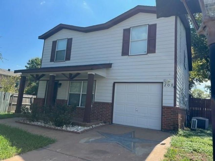 A classic, three bedroom, two and a half bath house, separate living and dining, central air and heat, fenced back yard, immediate availability, same day approval and lease signing available, thank you!