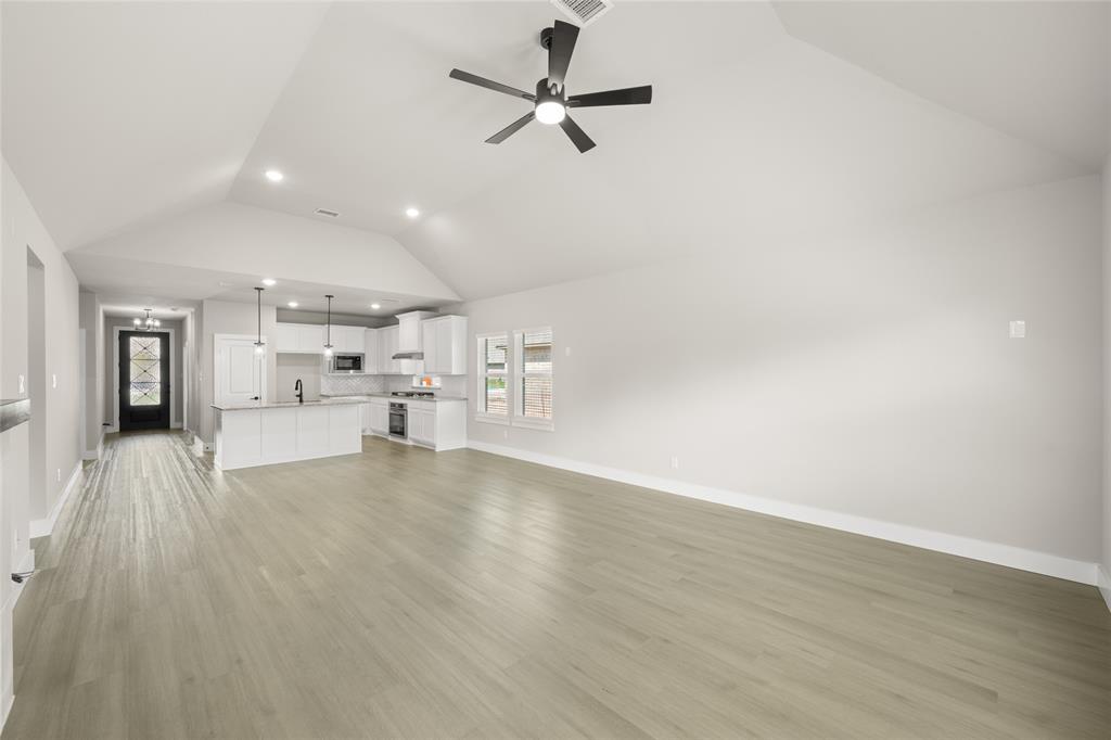 Oaks of North Grove - Residential