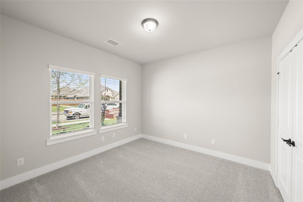 Oaks of North Grove - Residential