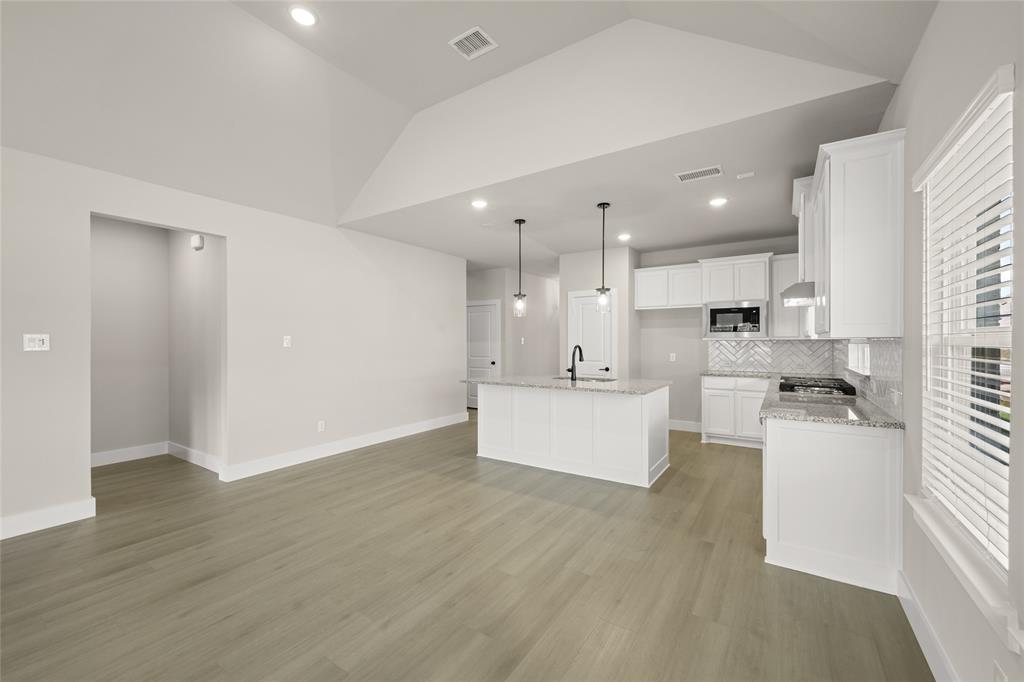 Oaks of North Grove - Residential